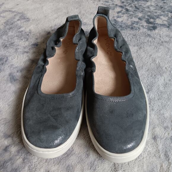 Vionic Gray Flats - Picture 2 of 11